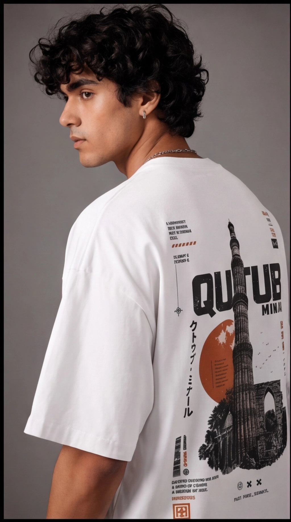 Qutub Minar Heritage Oversized T-Shirt – White Urban Graphic Tee