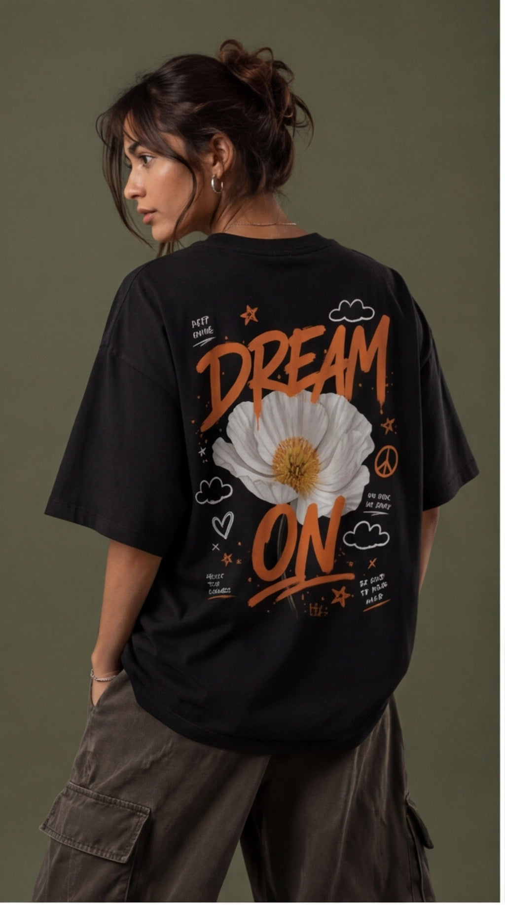 Dream On Floral Oversized T-Shirt – Black Aesthetic Graphic Tee