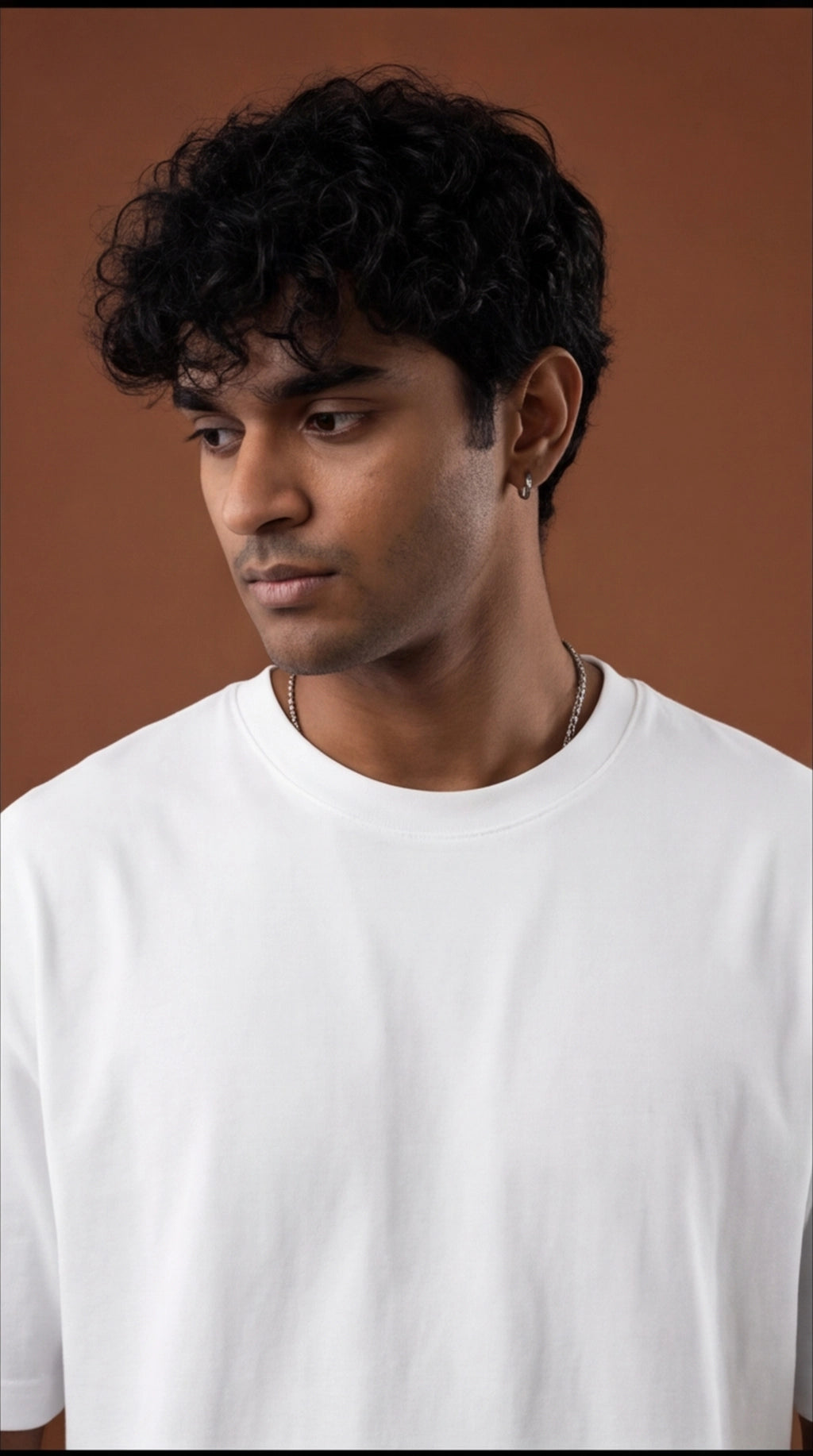 Delhi Skyline Graphic Oversized T-Shirt – White Urban Streetwear Tee