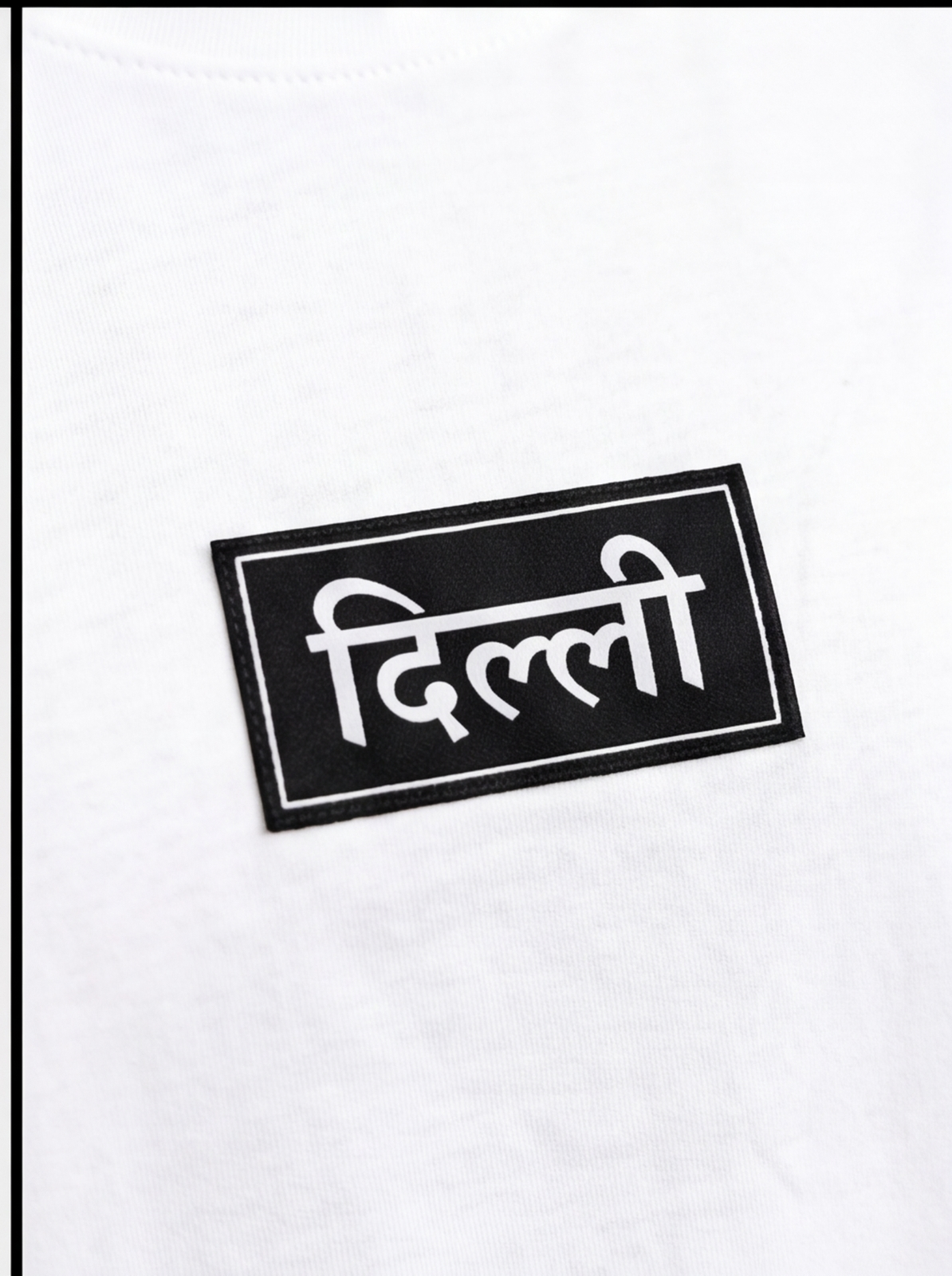 Qutub Minar Heritage Oversized T-Shirt – White Urban Graphic Tee
